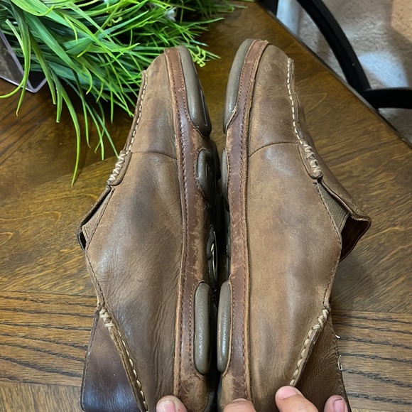 OLUKAI LOAFERS 🤎🤎 - Picture 5 of 9